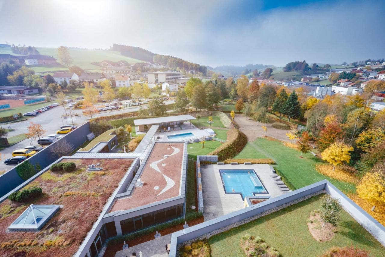Hotel Lebensquell Bad Zell Екстер'єр фото